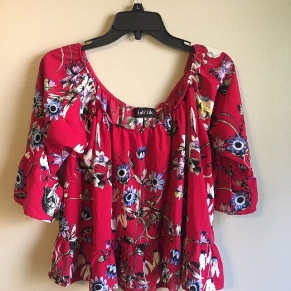 Fab'rik medium floral off the shoulder t